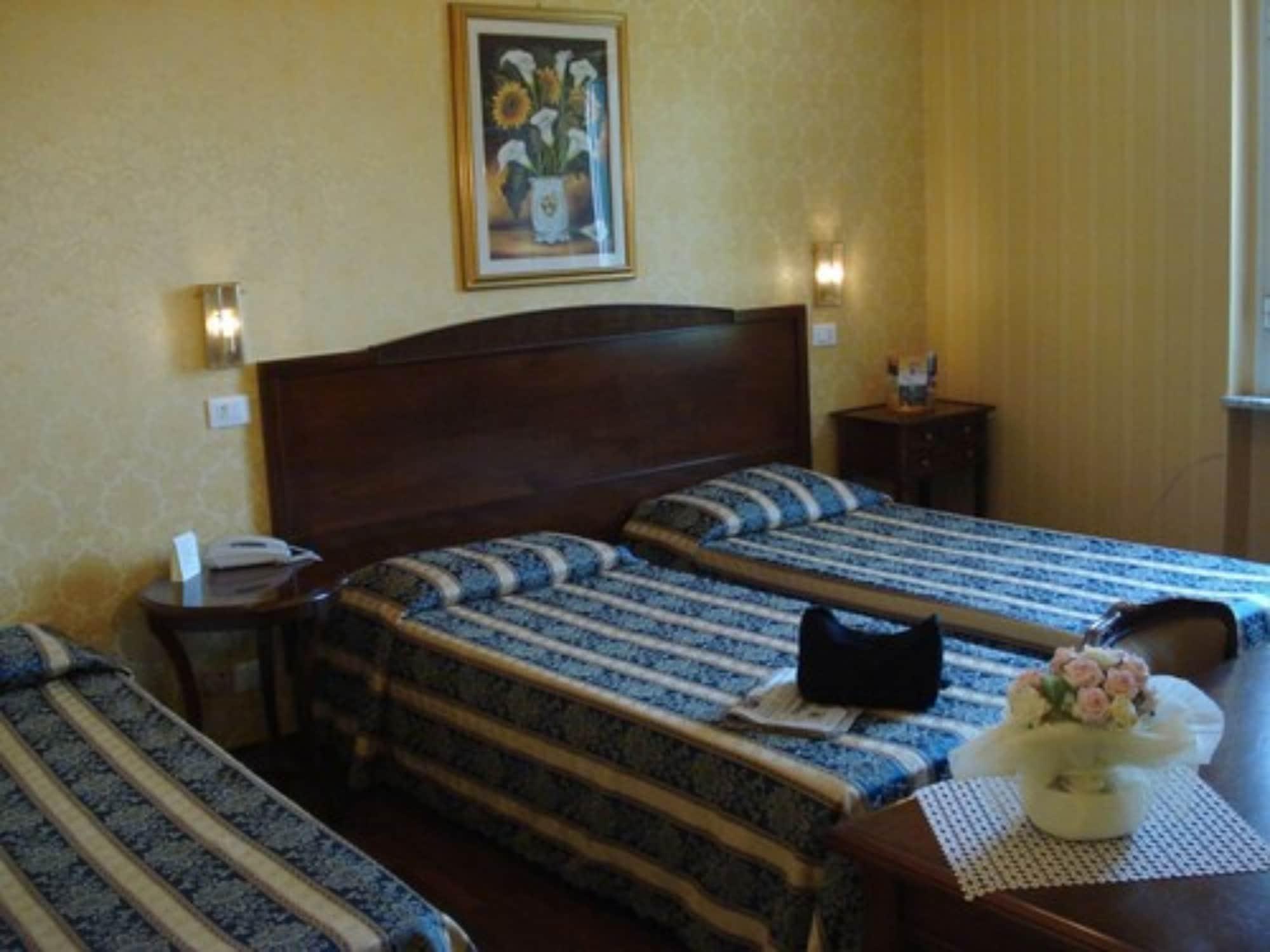 Hotel Villa Aricia Ariccia Exteriör bild