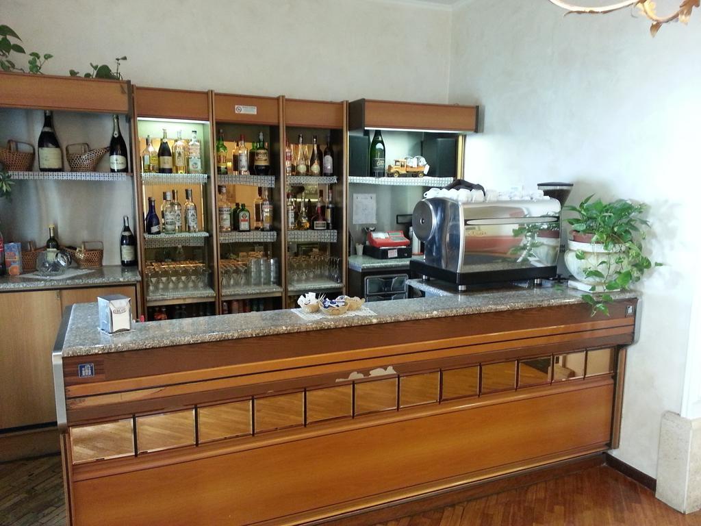 Hotel Villa Aricia Ariccia Exteriör bild